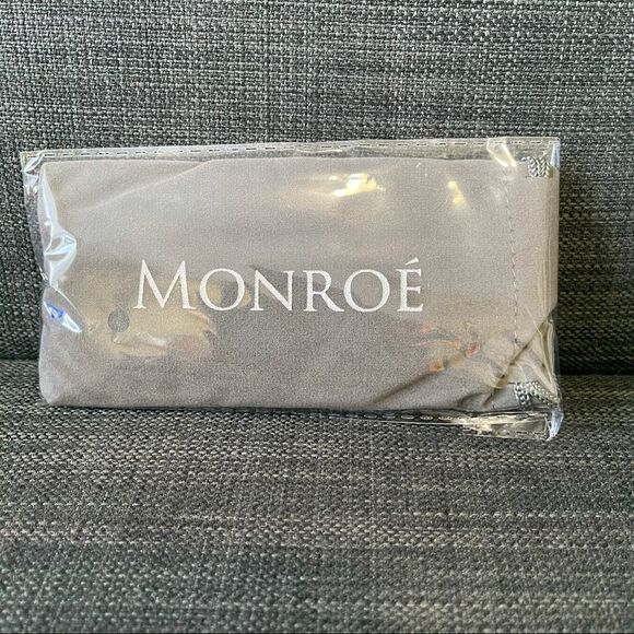 Monroé Classique Watch in Sunburst Solérose - Picture 8 of 8